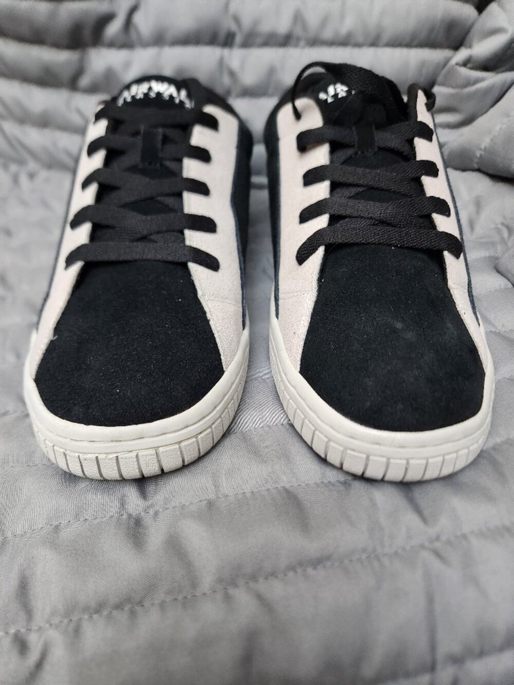 Airwalk Classics Random One Suede Skate Shoes Black Gray Retro Size US 13 NWOB